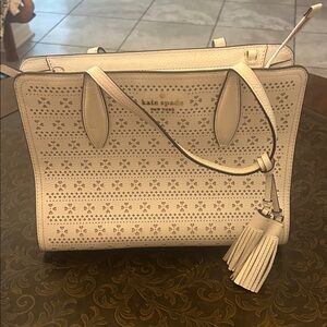 Kate Spade whit purse